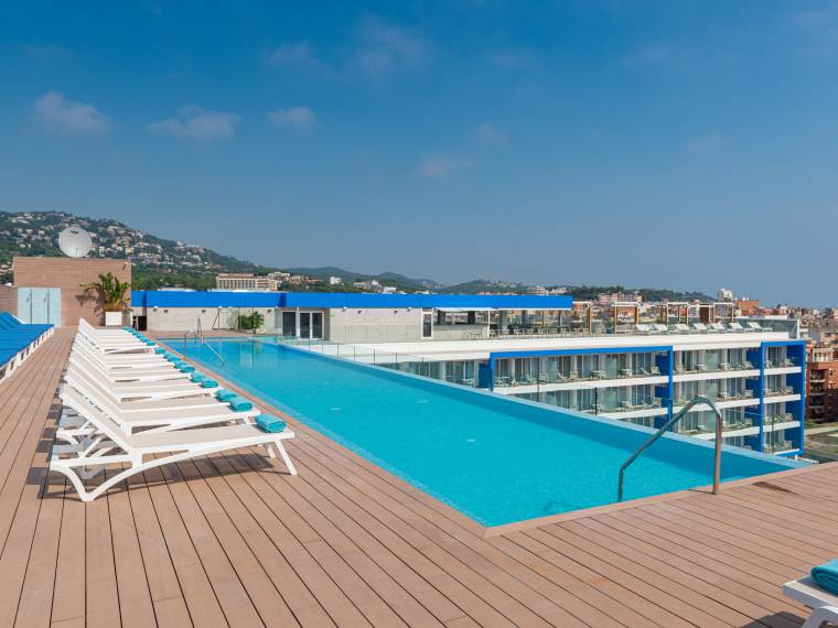 Piscine Infinity Adult Only