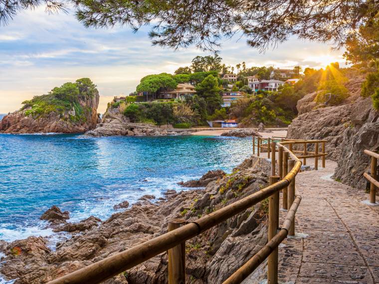 Blanes Â© AdobeStock_378911744