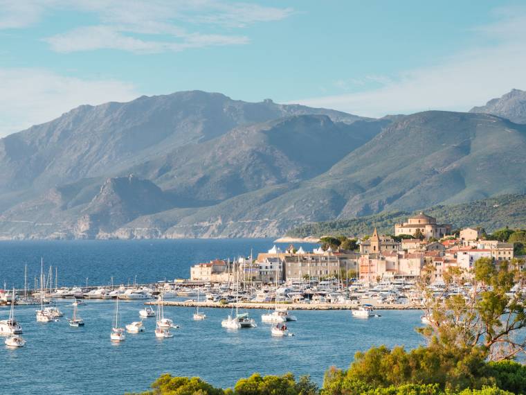 Cap Corse, Saint-Florent Â© AdobeStock_71145750