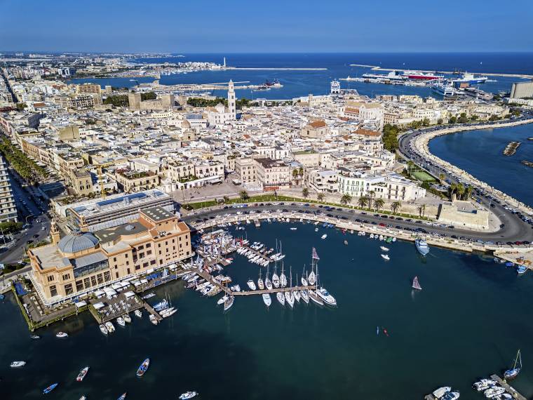 Bari Â© iStock-1185168383